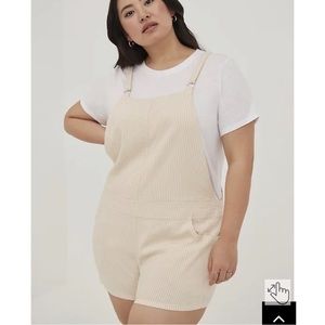 Torrid 3.5 Inch Stretch Linen Blend Shortall